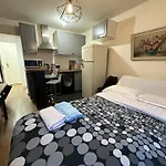 Studio Chic Proche De La Tour Eiffel