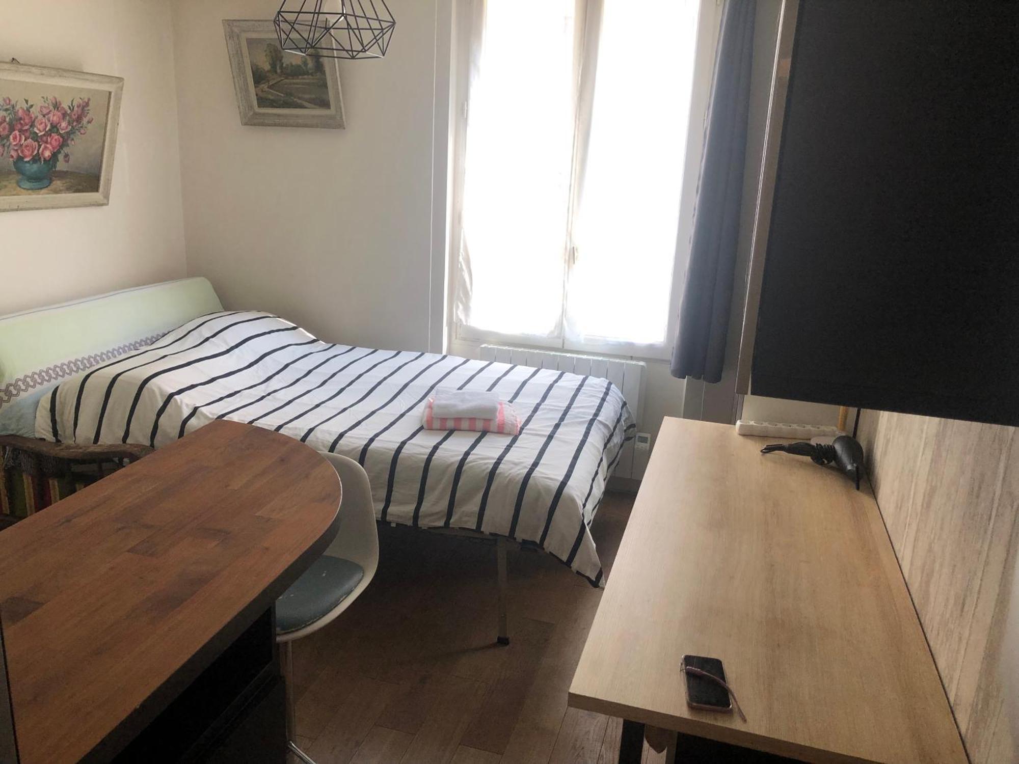 Apartment Chic Proche De La Tour Eiffel Paris